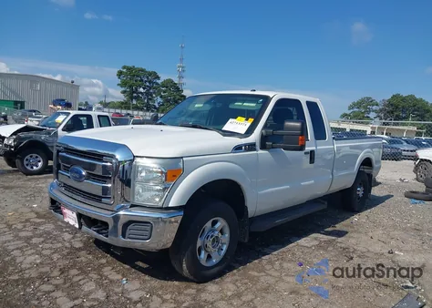 2016 Ford F-250 Xlt z USA, uszkodzony, nr VIN 1FT7X2B61GEA45243
